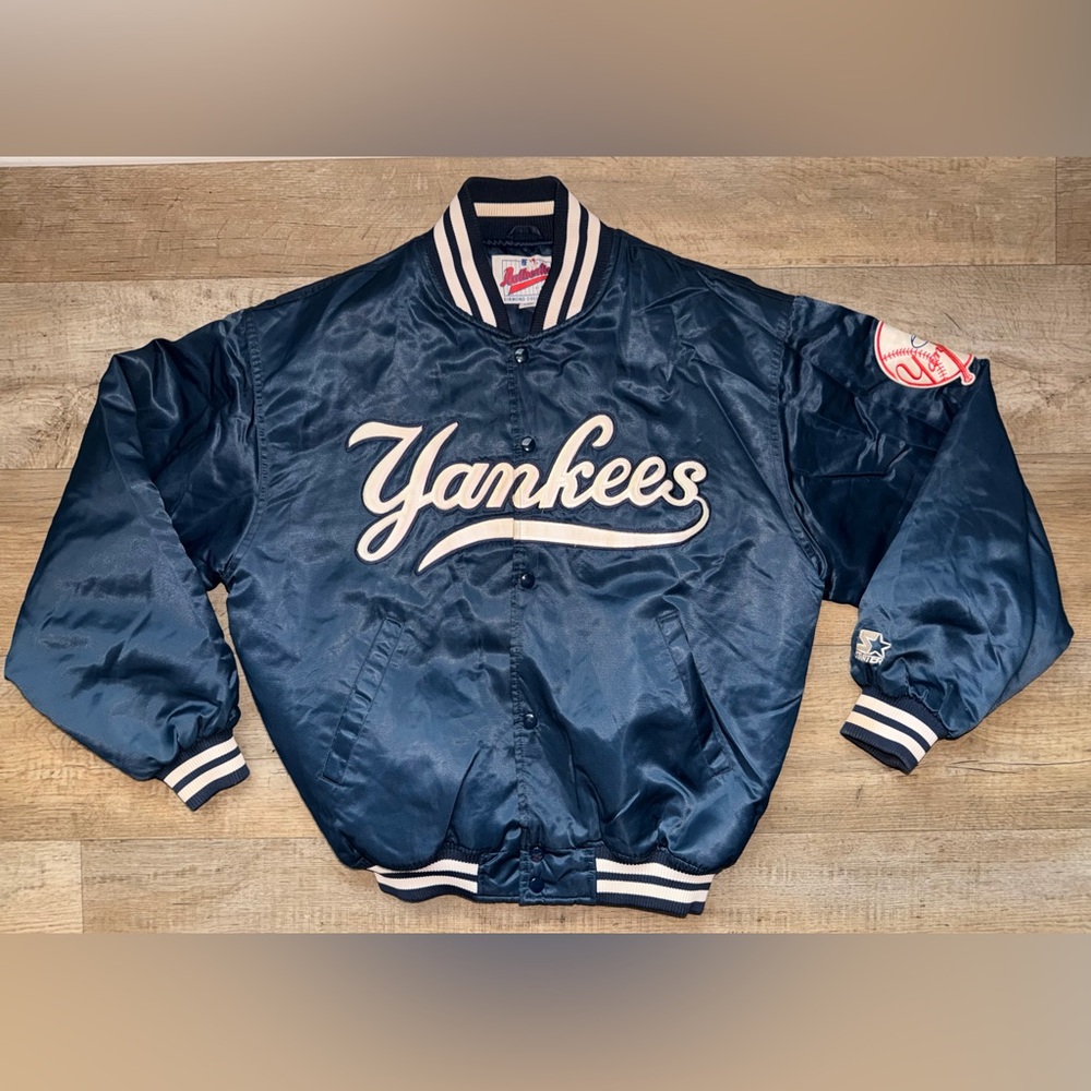 Vintage STARTER Yankees Satin Bomber Jacket
